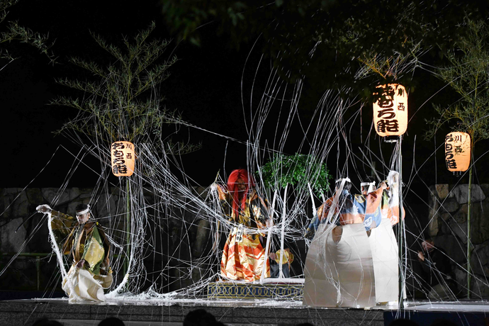 おもろ能 舞台画像