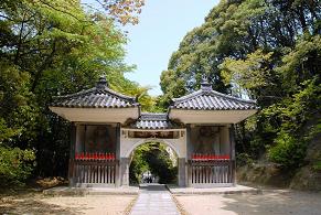 満願寺外観